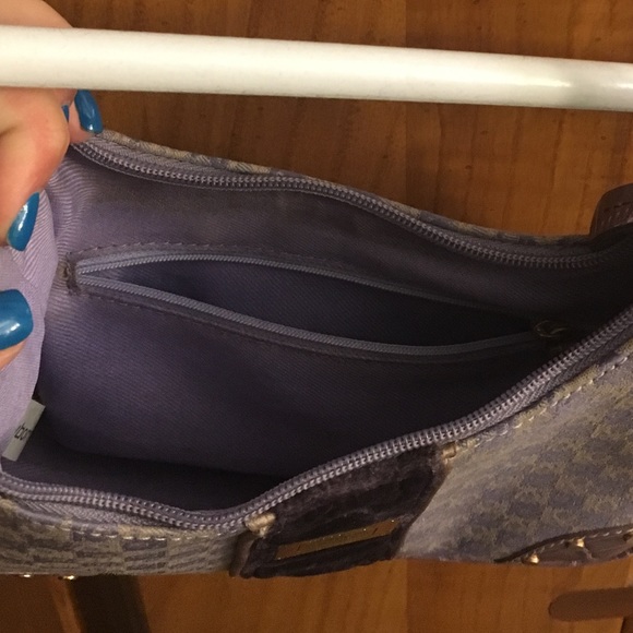 🌼Small purse🌼 - Picture 3 of 4