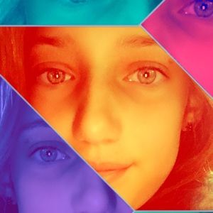 Meet your Posher, Ella