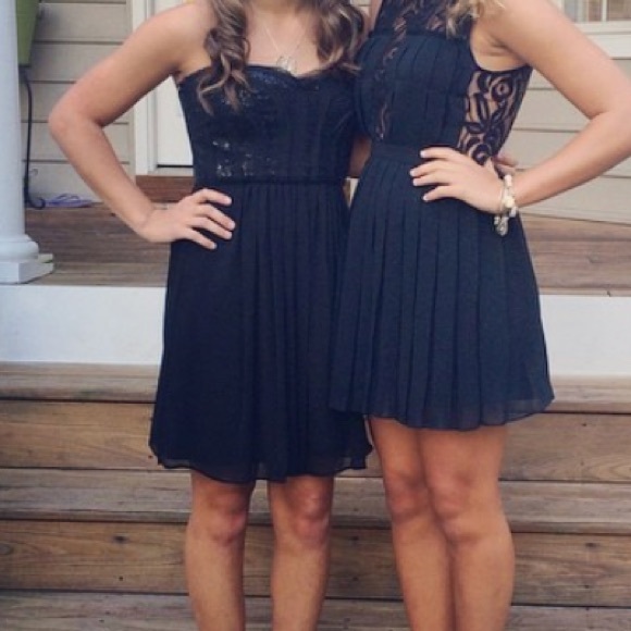 BCBG MAXAZRIA Black strapless dress - Picture 7 of 7