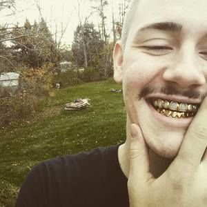 Meet your Posher, Chase