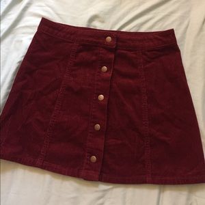 Forever 21 bottom-down skirt in burgundy