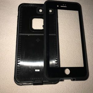 iPhone 7 plus life proof case