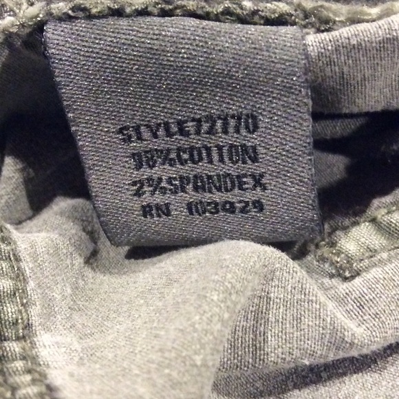 Adorable, casual ankle pants from Dillard's - Picture 5 of 7