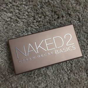 Naked 2 Naked Basics Pallet