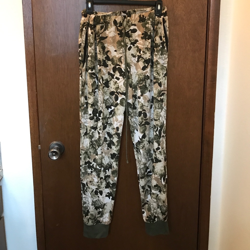 Floral joggers