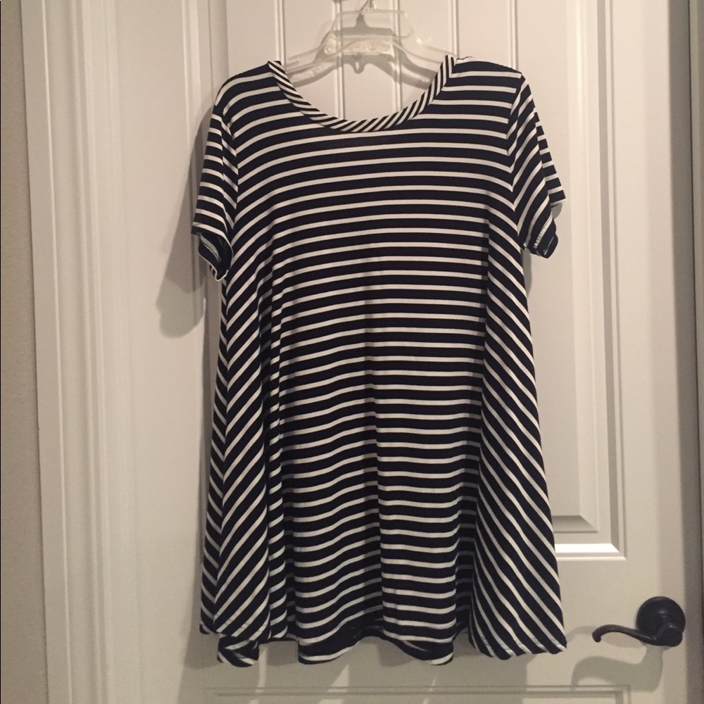 Black and white stripped t-shirt dress