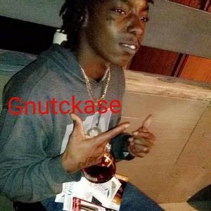 Meet your Posher, Kenneth