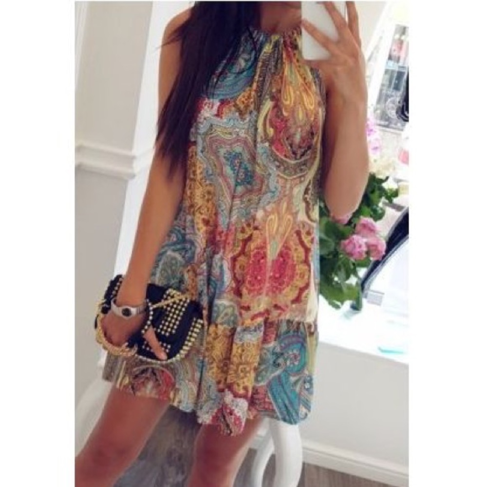 Bohemian Sleeveless Dress - Picture 2 of 8