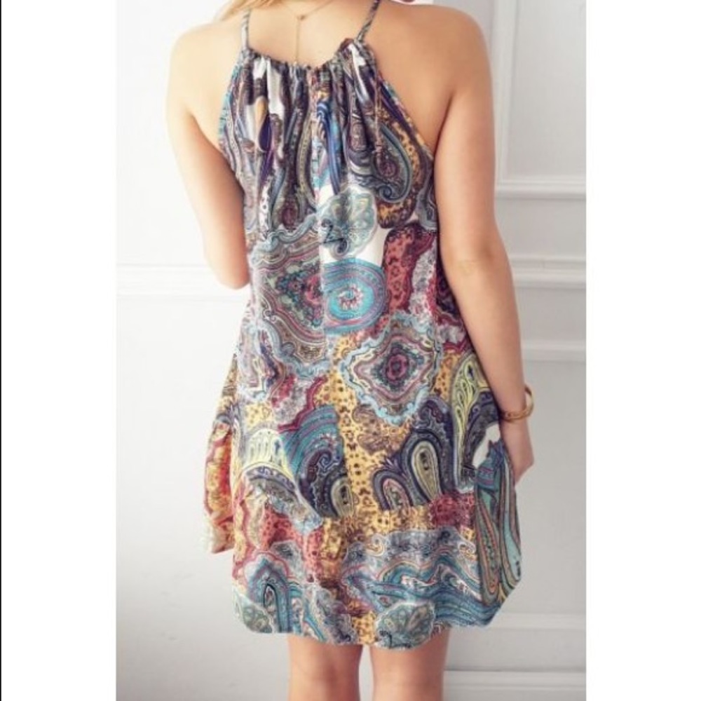Bohemian Sleeveless Dress - Picture 4 of 8