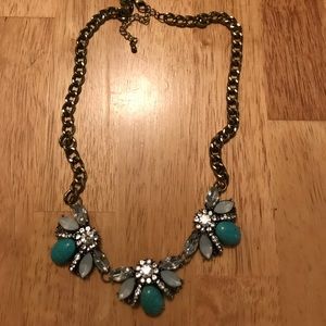 Statement necklace