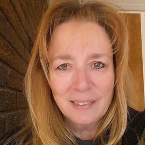 Meet your Posher, Diana