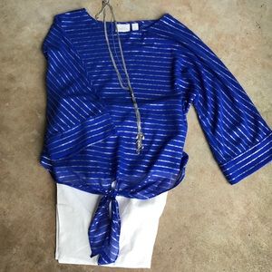 Chicos lightweight cobalt blue 3/4 sleeve blouse