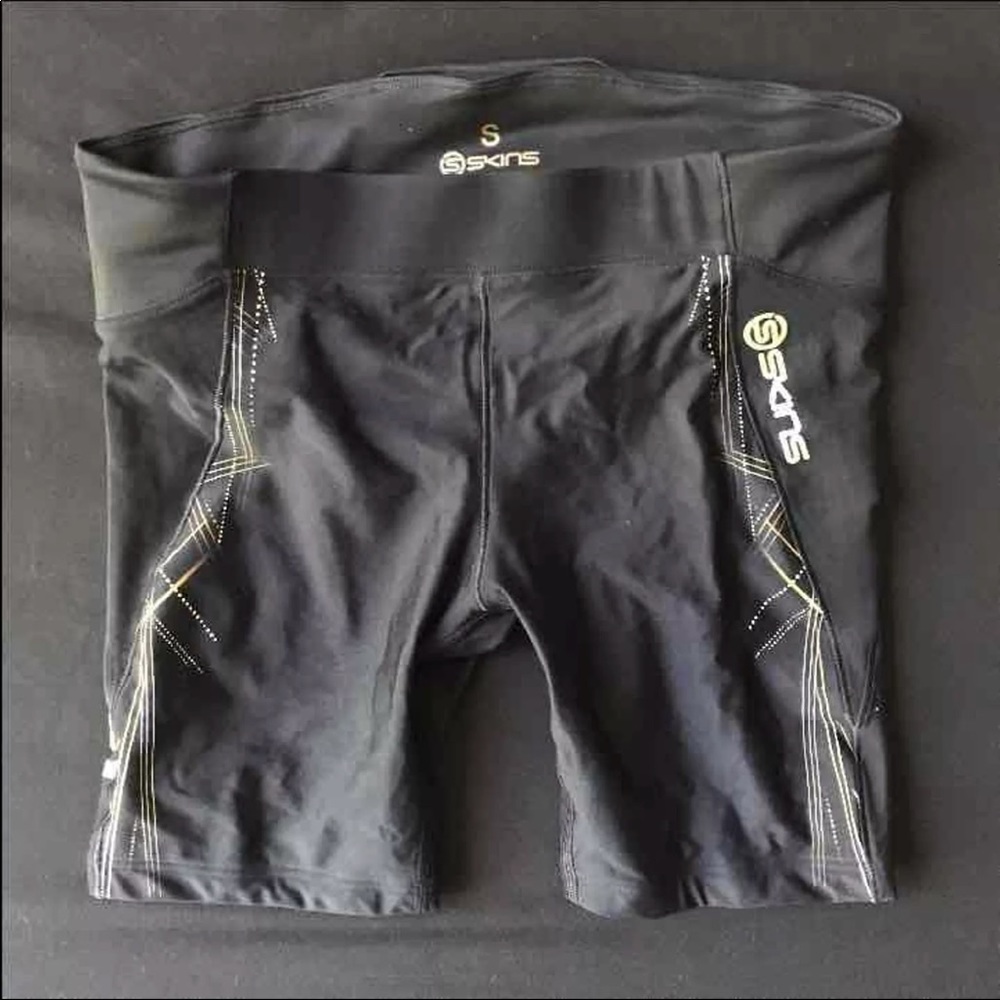 NWOT Skins A400 Running shorts Small. St. Jude