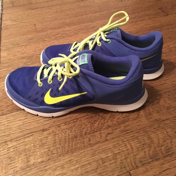 Nike Shoes - Nike Training