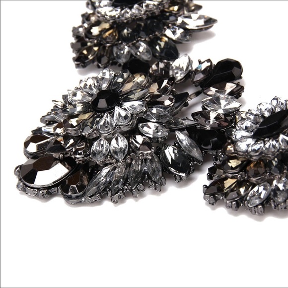 New Statement Necklace Stunning - Picture 4 of 4