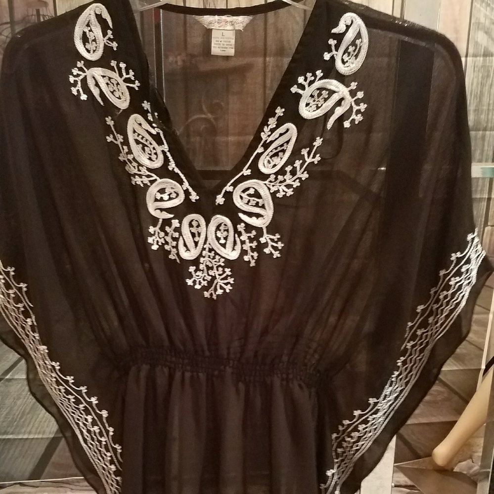 Shear Blk Blouse