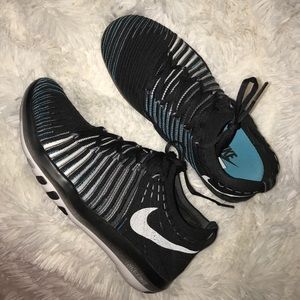 Nike Free Transform Flyknit