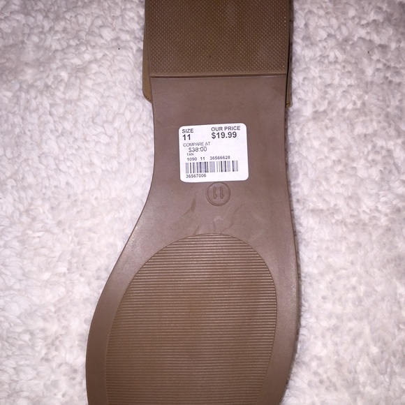 Size 11 Tan Shoes! - Picture 4 of 4