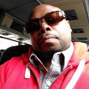 Meet your Posher, Raymond