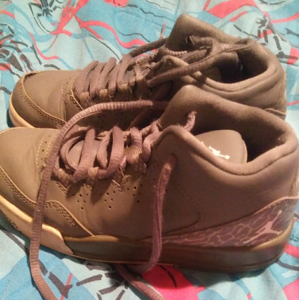 Boys grey Jordan