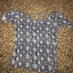 WORN ONCE SHIRT FROM AEROPOSTALE
