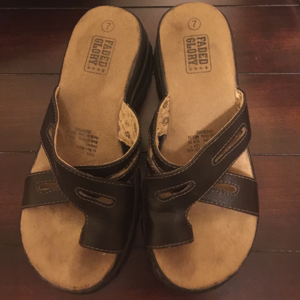 Faded Glory Sandals size 7