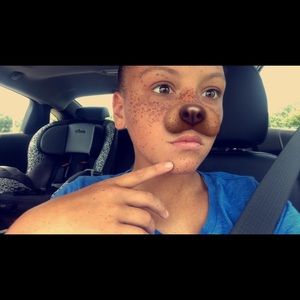 Meet your Posher, Kylee