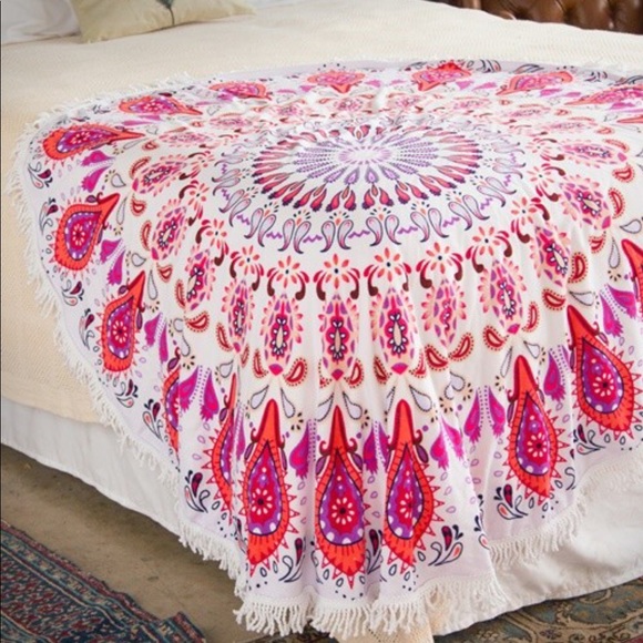 Unique Boho round beach throw - Picture 3 of 7