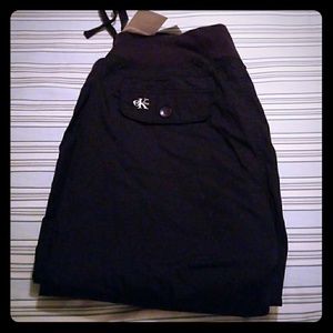 Calvin Klein Capri pants