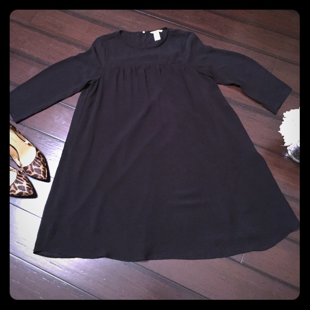 H&M black tunic