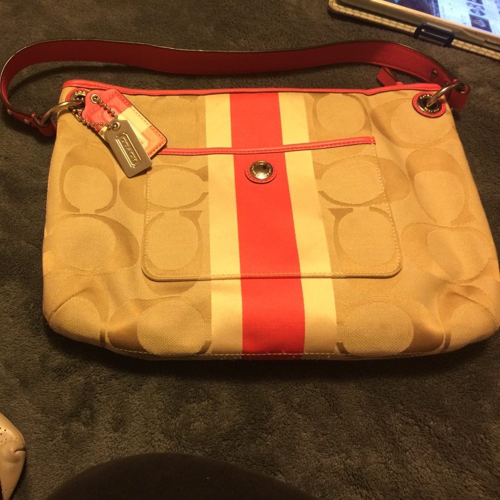 🤑🤑🤑Sold Coach  handbag 👜 Sold 🤑🤑🤑