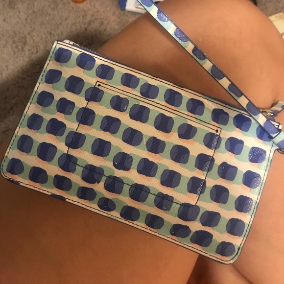Kate spade wallet/wristlet - Picture 2 of 3