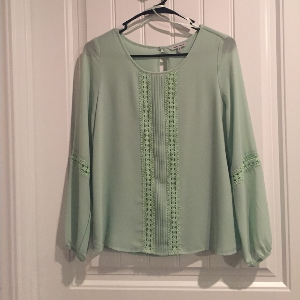 Cute teal long sleeve shirt