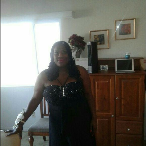 Meet your Posher, Chrstina - Picture 1 of 1