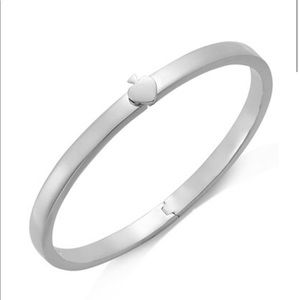 Silver hinged bangle