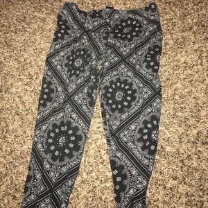 WORN ONCE LEGGINGS FROM RUE 21
