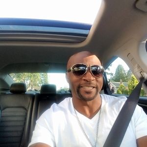 Meet your Posher, Craig