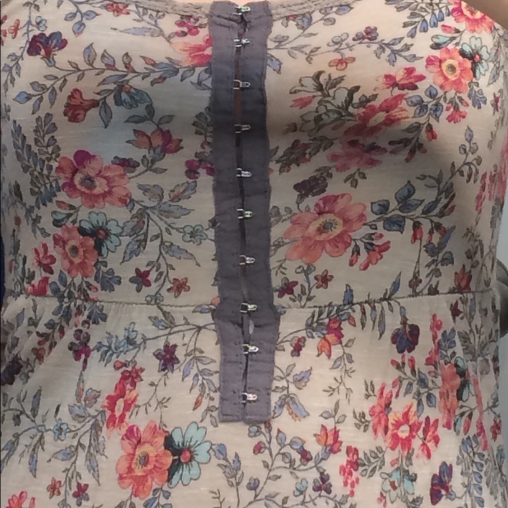 Floral day trip tank