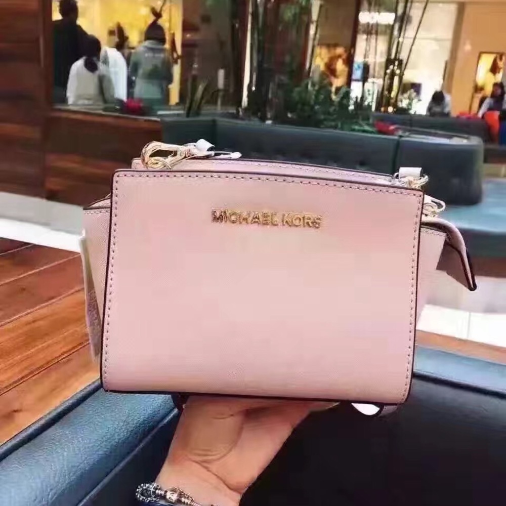 Michael Kors Mini bag ， Mini Size
