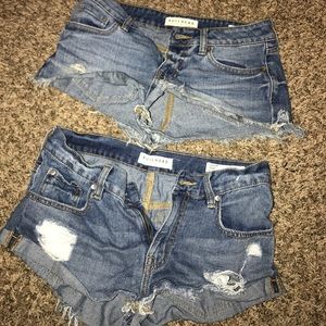 SLOUCHY & LOWRISE WORN ONCE FROM BULLHEAD PACSUN