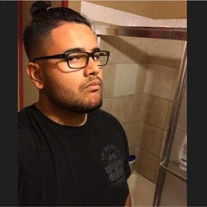 Meet your Posher, Ivan