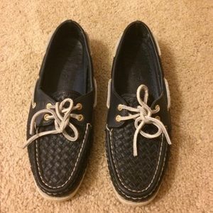 Navy blue woven sperries