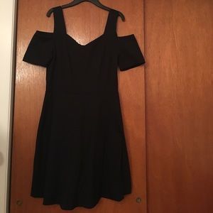 MONTEAU Black Cold Shoulder Dress 🆕 WITH TAGS