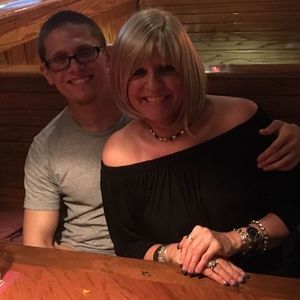 Meet your Posher, Joyce