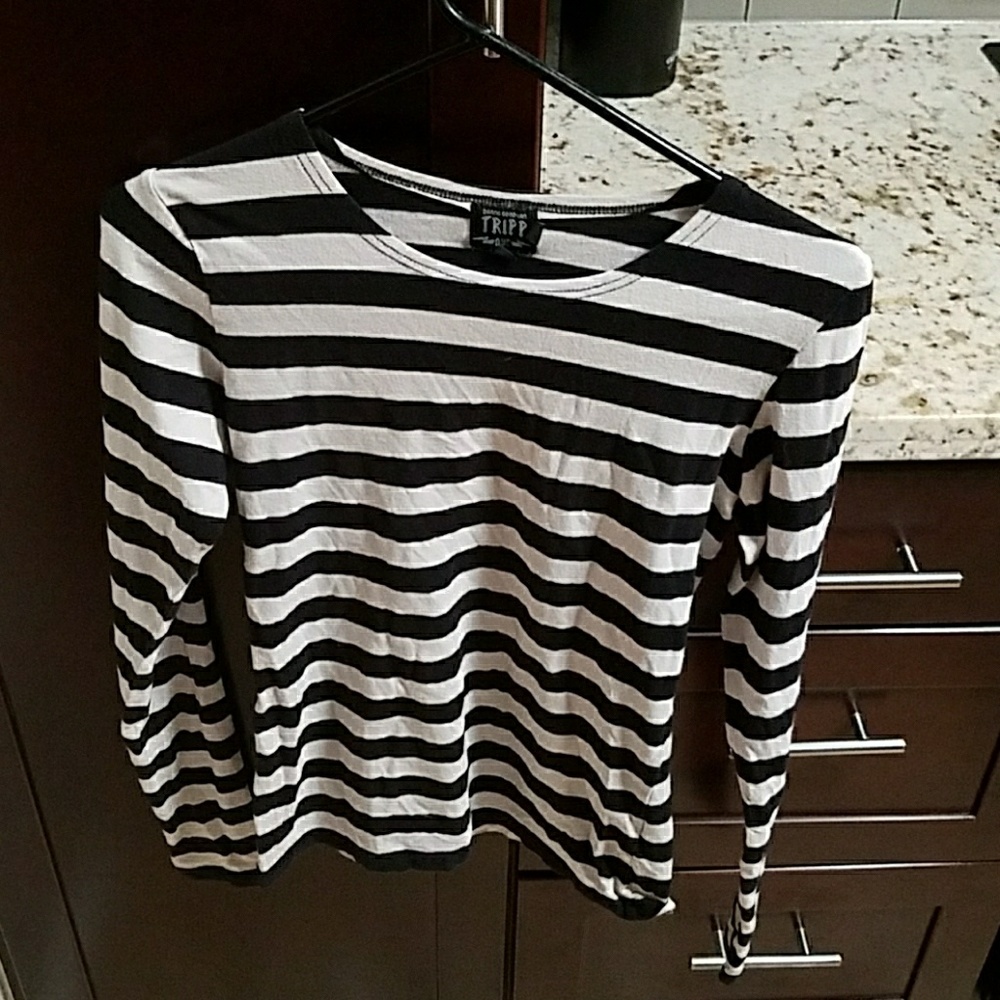 Striped long sleeve shirt