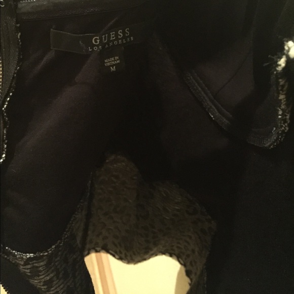Guess corset top size M. - Picture 3 of 4