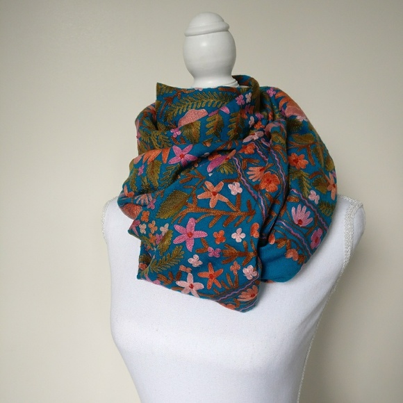 Gift Ideas Mother day .Hand Crafted Cashmere Wool