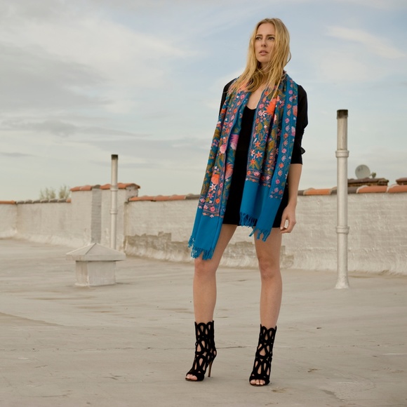 Gift Ideas Mother day .Hand Crafted Cashmere Wool