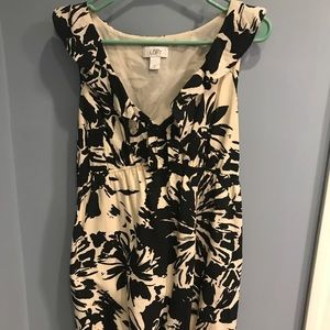 LOFT Sleeveless lined dress