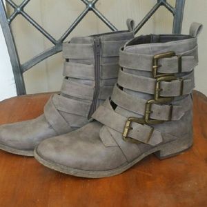 Mia size 8 buckled bootie